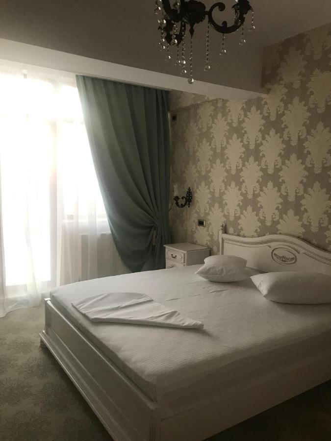 Imperial Events Hotel Constanta Bagian luar foto